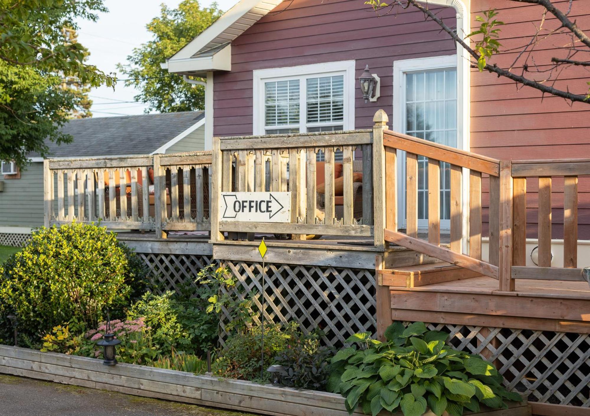 Avonlea Cottages Cavendish Bagian luar foto