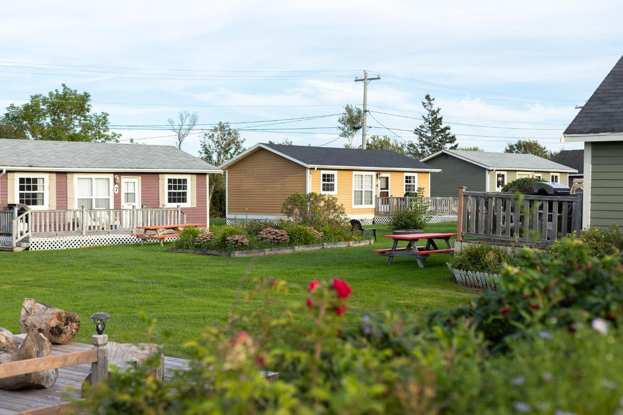 Avonlea Cottages Cavendish Bagian luar foto