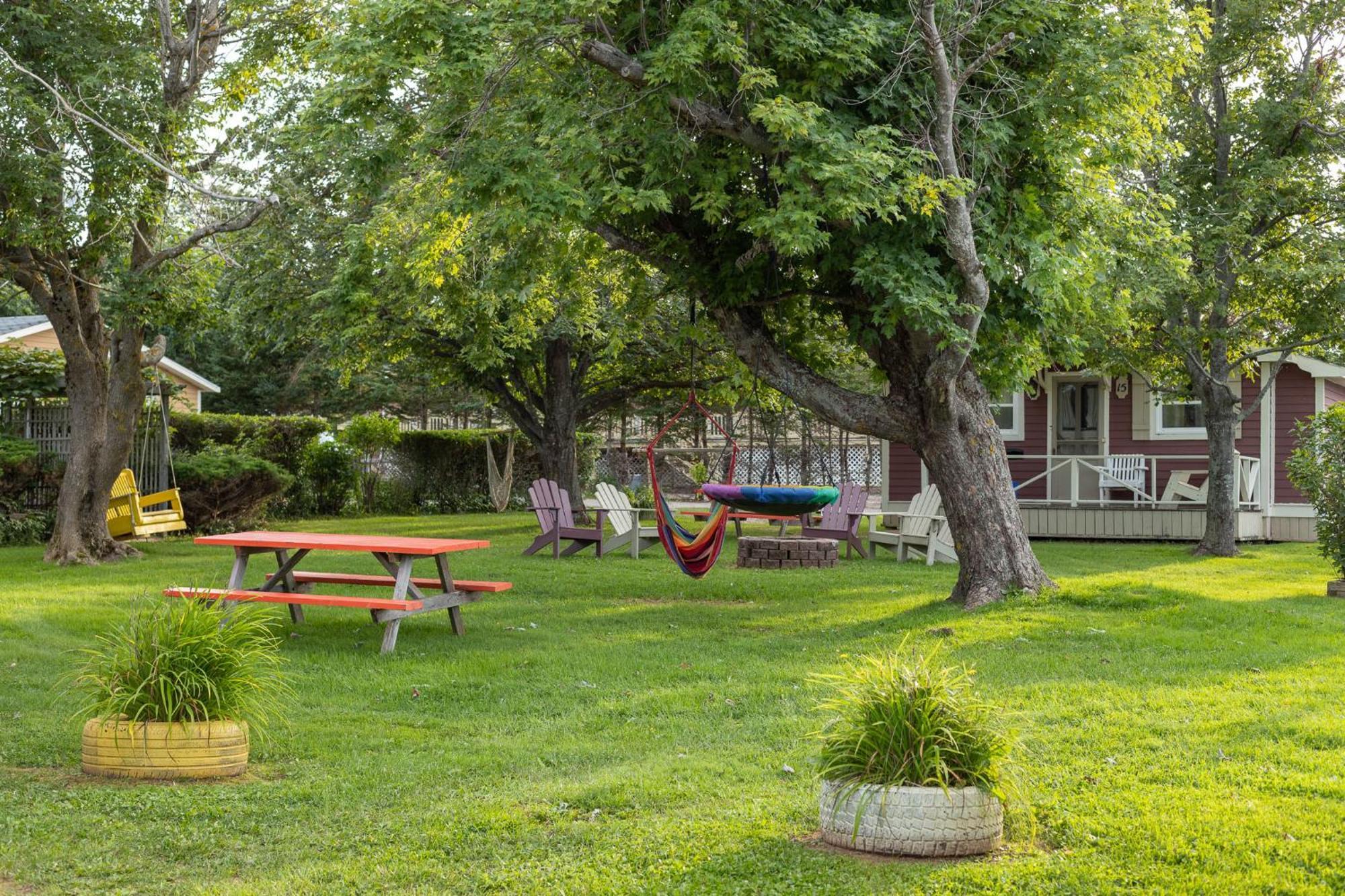 Avonlea Cottages Cavendish Bagian luar foto